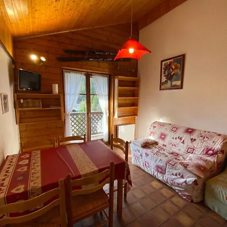 Charmant, Proche Centre Et Animaux Admis - Fr-1-693-20 *